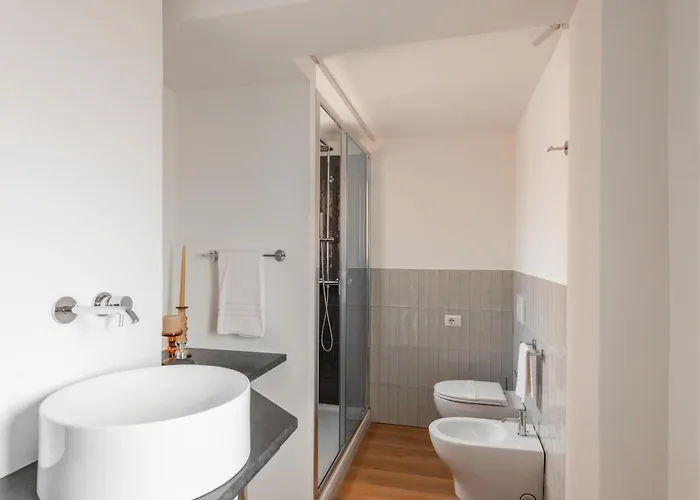 Major House - Luxury In By Hostand